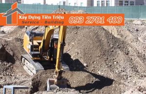 Thi công đào đất tầng hầm Quận 2 bằng cơ giới.