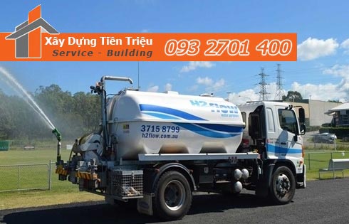 Xe bồn chở nước tưới cây Quận Thủ Đức